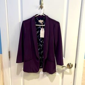 Plum purple blazer type jacket. 3/4 sleeves ,